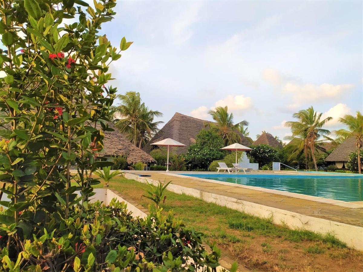 Karibuni Jeds Villas 85 & 86 Mambrui Exterior foto
